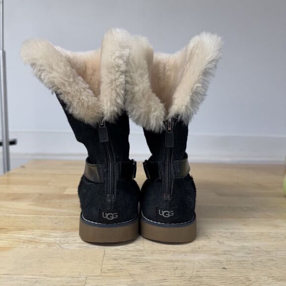UGG Nessa Black Suede Boots Fur Trim Buckle Warm Kids School Comfy Zip size 2 - Picture 6 of 12